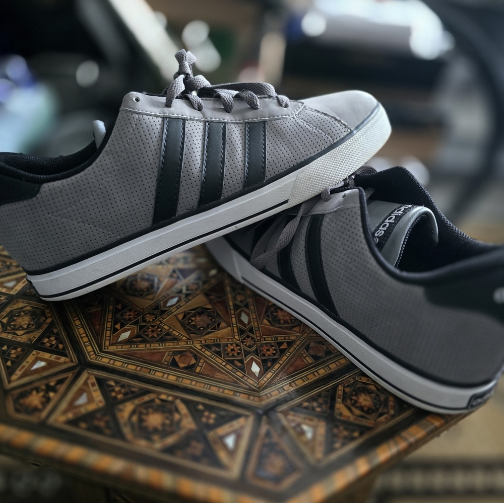 Adidas NEO SE DAILY SKATEBOARDING SHOE Size 10.5 - Picture 2 of 11